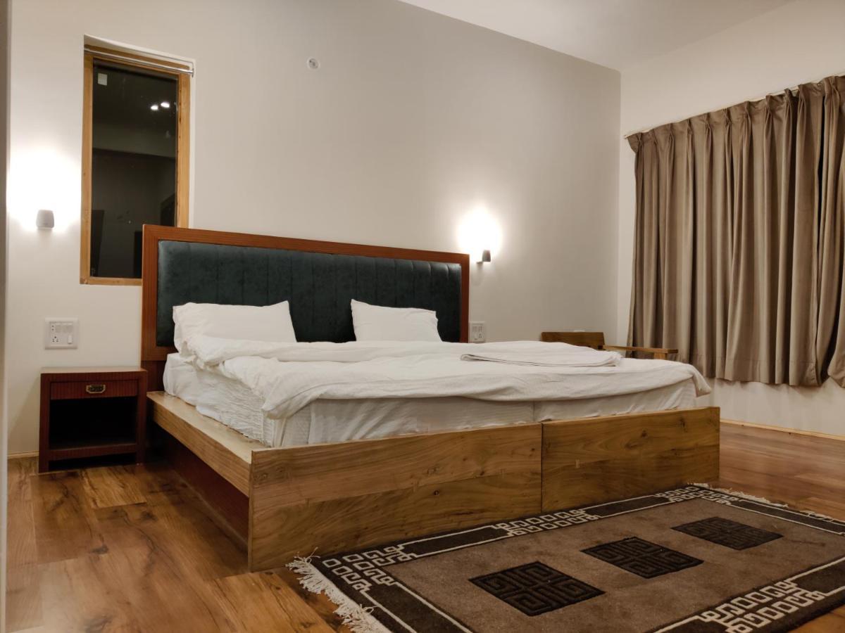 Готель Rock Castle Residency Лех Екстер'єр фото